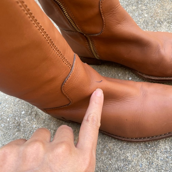 coach boot - Picture 4 of 8